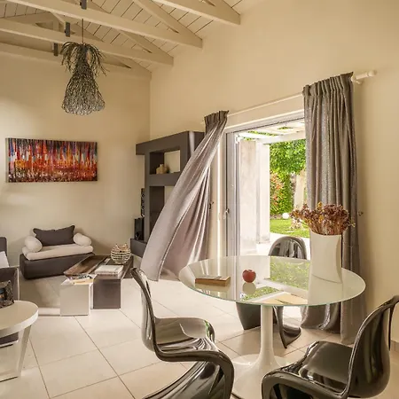 Villa Lefteris