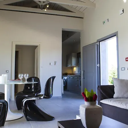 Lefteris * Argostoli (Kefalonia)